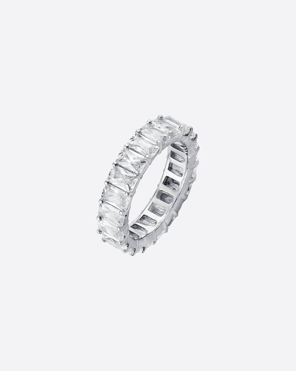 CLARITY RING. - WHITE GOLD